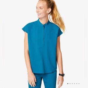 Figs Rafaela Scrub Top - Alps Blue Limited edition women’s size XS